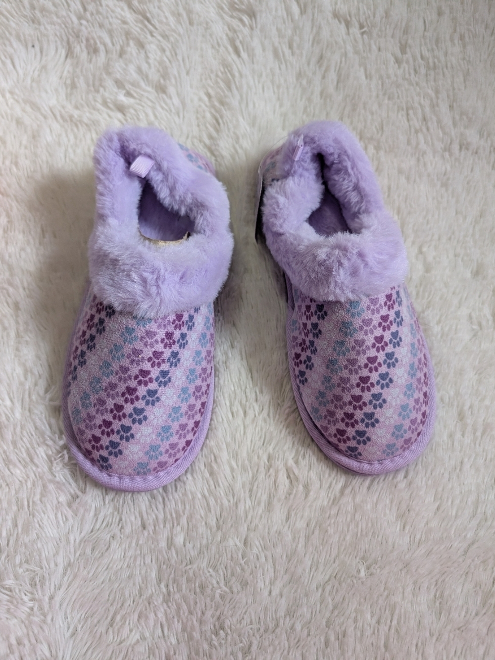 The Animal Rescue Site Lavender Paw Print Fuzzy Lined Slippers Size 8 New